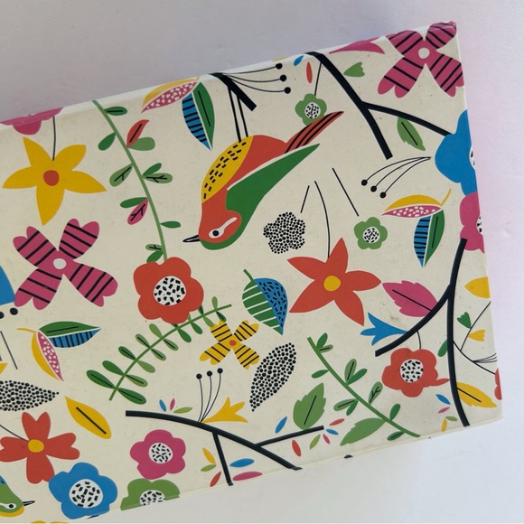 PAPERCHASE MELLOW MEADOW STORAGE BOX - Picture 6 of 14